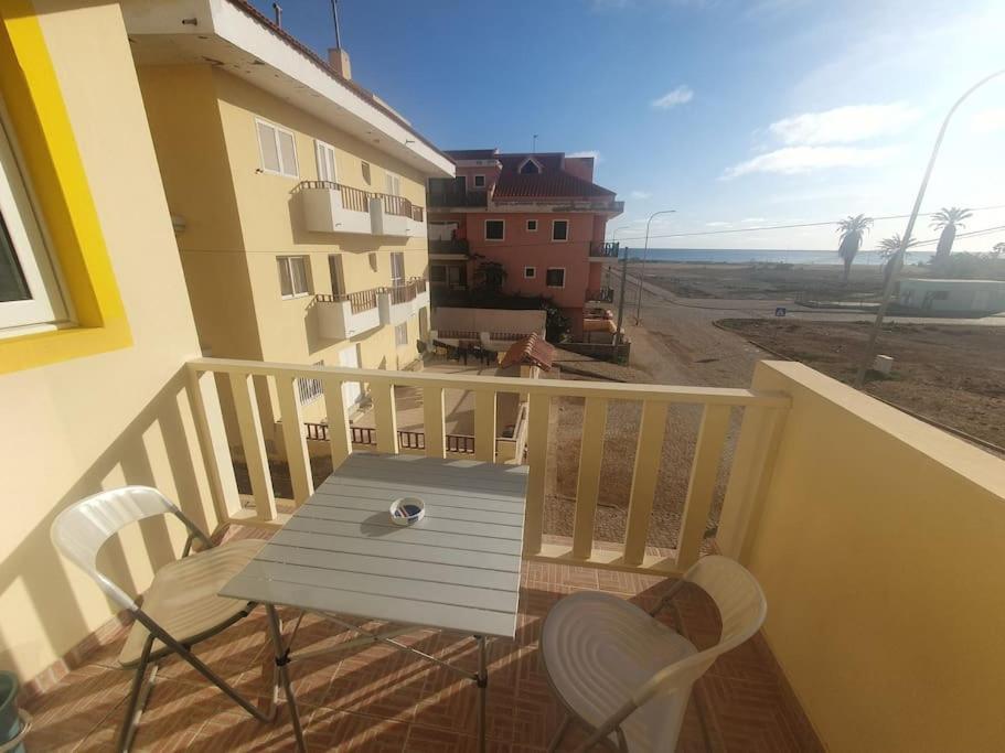 Tres Caravelas Studio Flats Santa Maria Exterior photo